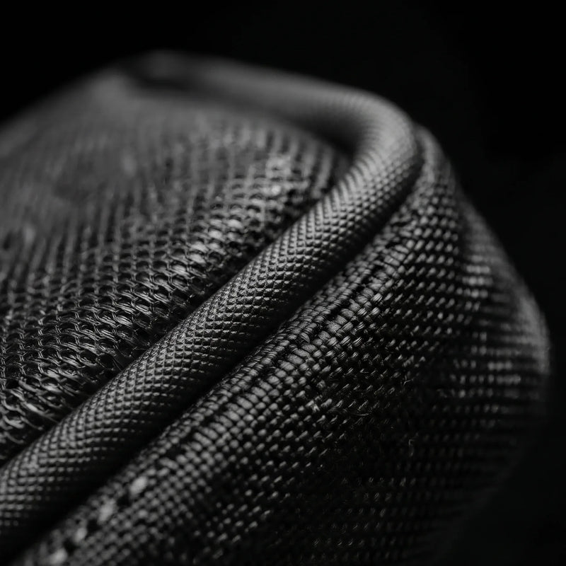 OZCHIN Obrix | Lockable Scent Proof Bag 7.9in sewing detail