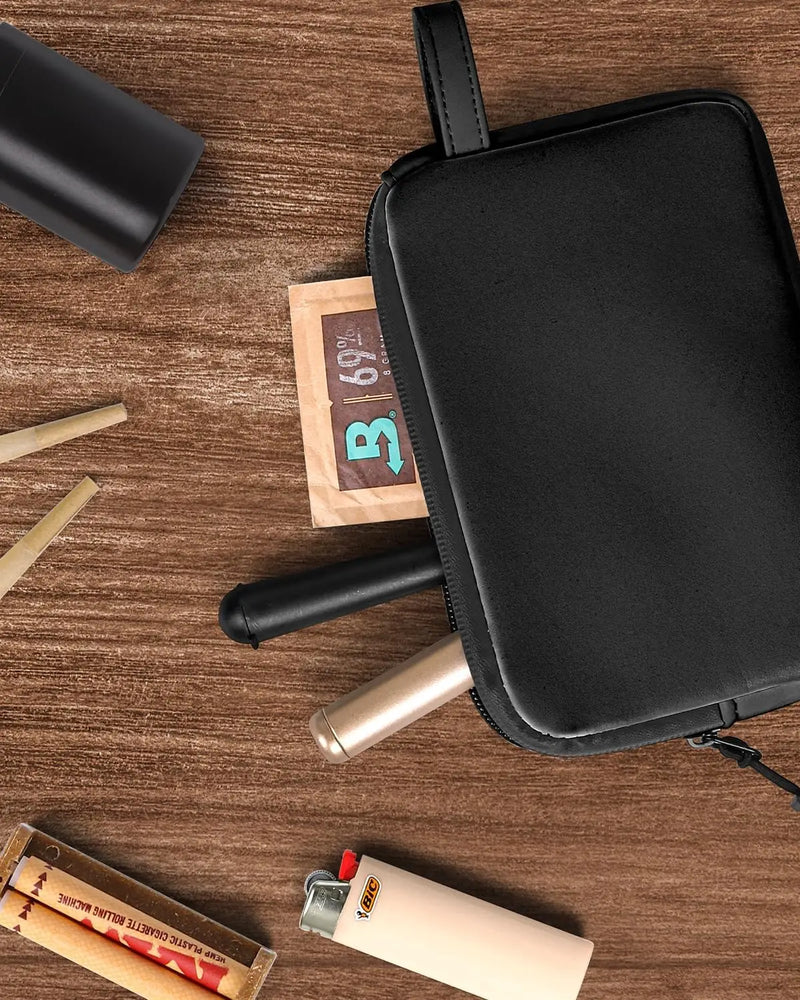 SafeDelux Odorless Bag with Activated Carbon Fiber Liner (Black)