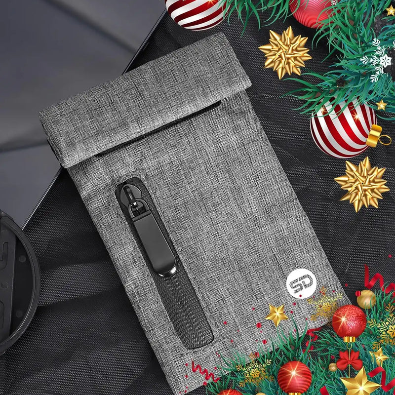 SafeDelux Carbon Lined Bags Bag(Grey)