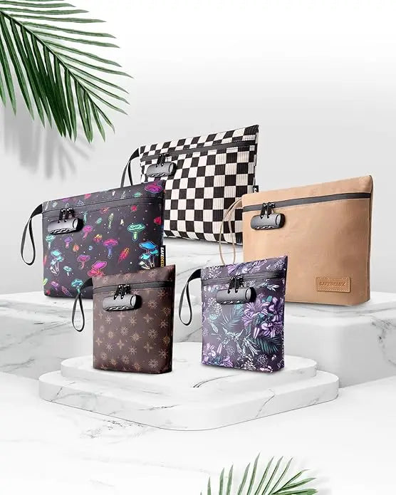 SafeDelux Smell Proof Bag with Combination Lock(Green)