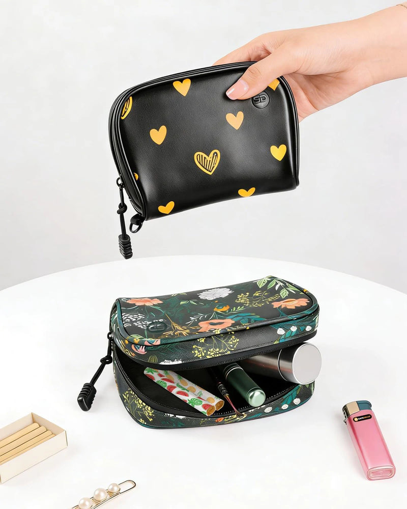 SafeDelux | Smell Proof PU Hand Bag 6.7x4.7 in Heart & Green2