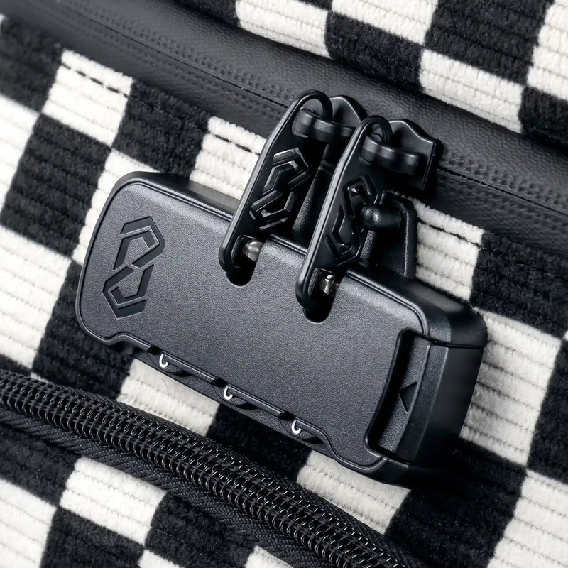 OZCHIN Vecran | Smell Proof Cross Body Bag 6x6.5x10 in (checker) lock detail