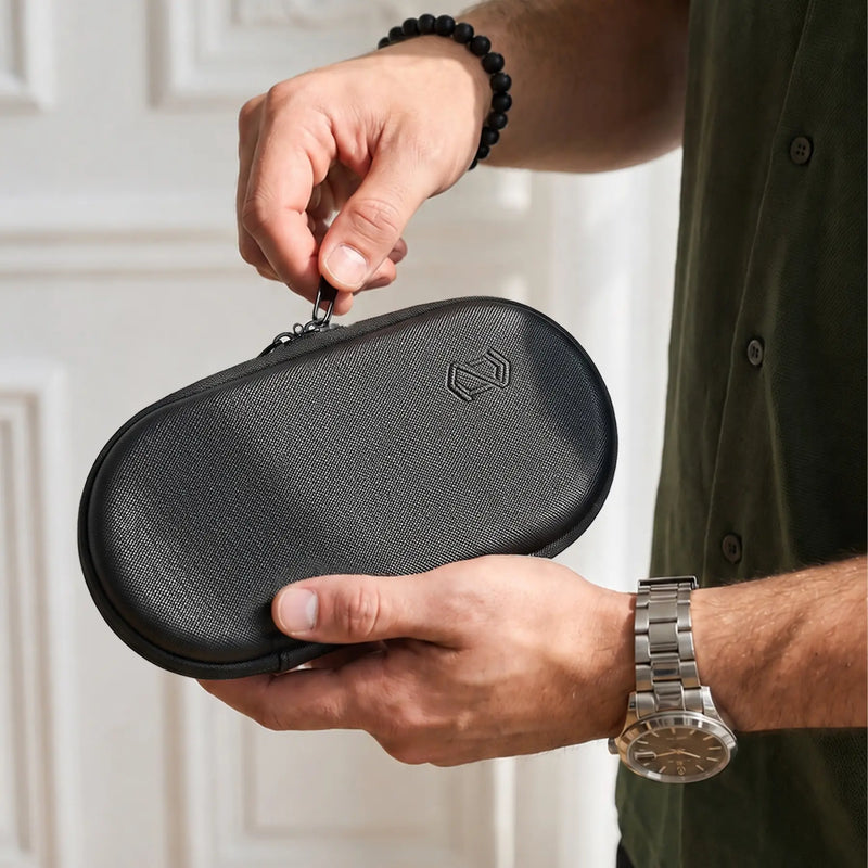 OZCHIN | Hard Shell Pouch Kits 7.7x3.9 inches Black Usage